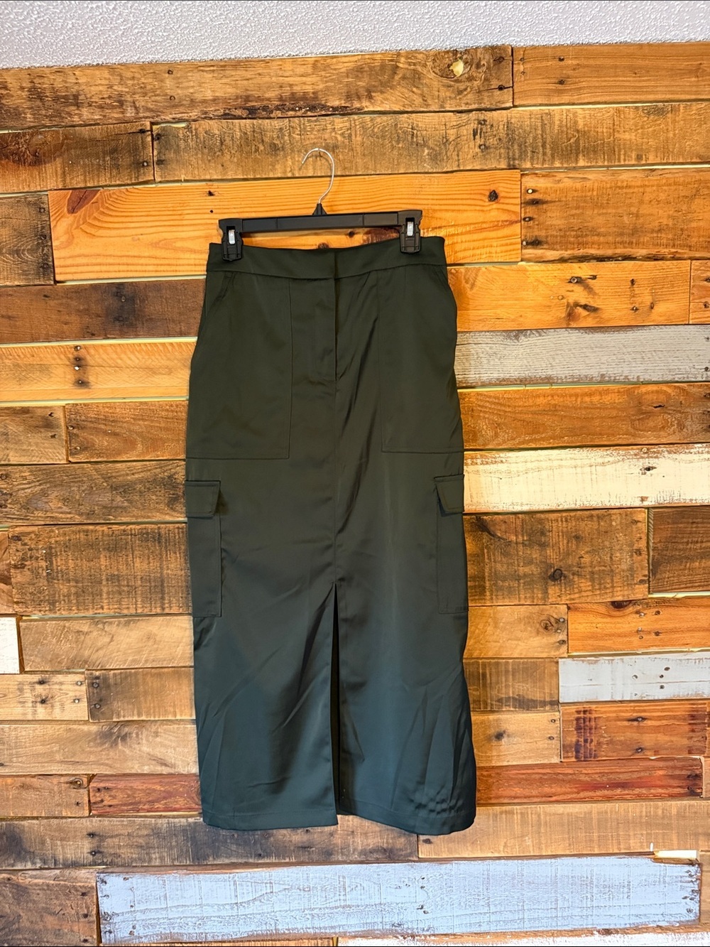 House Of Harlow Satin Cargo Midi Skirt